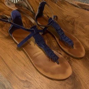 Lucky Brand Flat Sandal
